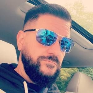 Meet your Posher, Mike